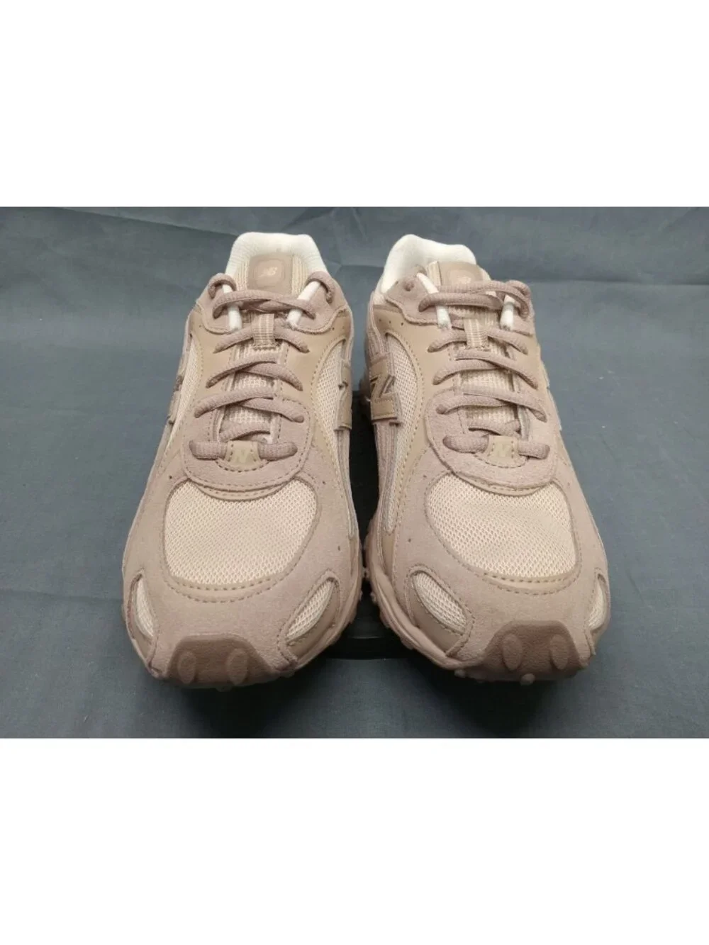 New Balance 204L Lace (GS) Sneaker G204L5CB Grey Beige Boys Size 4 NEW IN BOX!